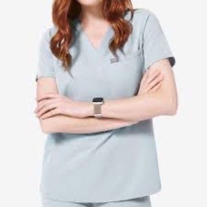 Figs Catarina scrub top size small